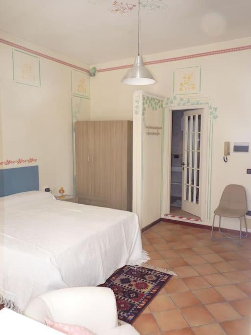 Appartamento Palazzo Del Provveditore Vista Lago Desenzano del Garda Dış mekan fotoğraf